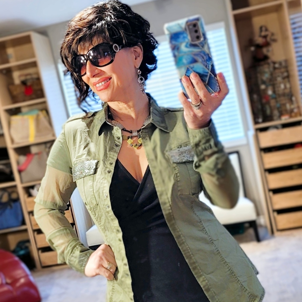 Guess camo mesh chiffon sleeves shirt - Picture 9 of 15